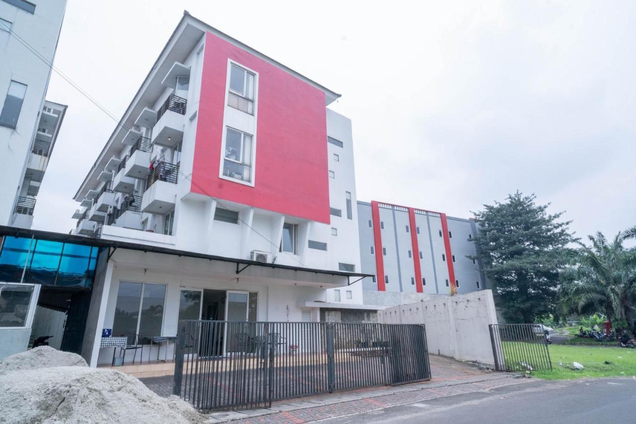 Mroom Residence Near Umn Gading Serpong Redpartner Cicayur Exterior photo